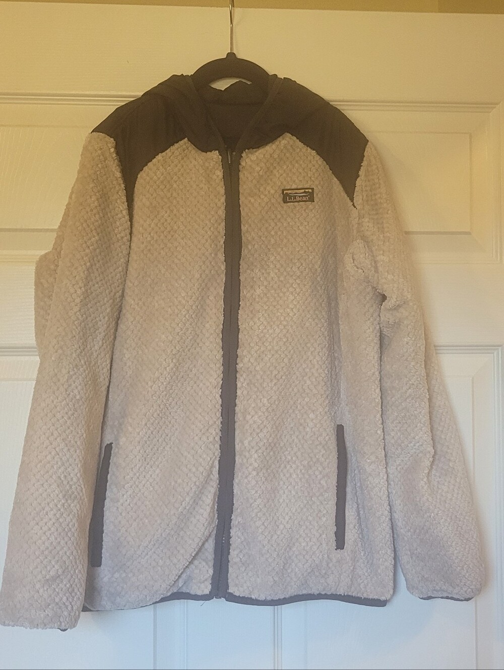 L.L.Bean cream fleece reversible jacket with hood. Boys size Large 14/16